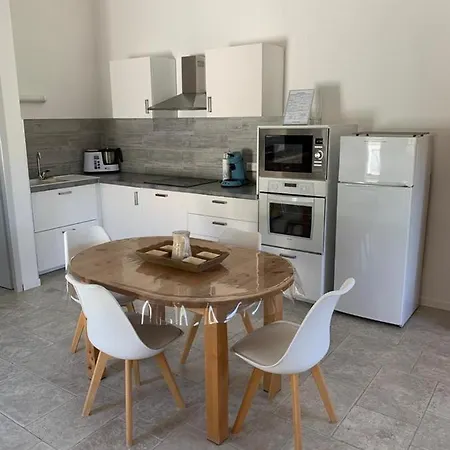 Holiday home Terre De Lumiere *