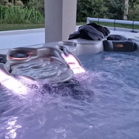 Terre De Lumiere * Nyons